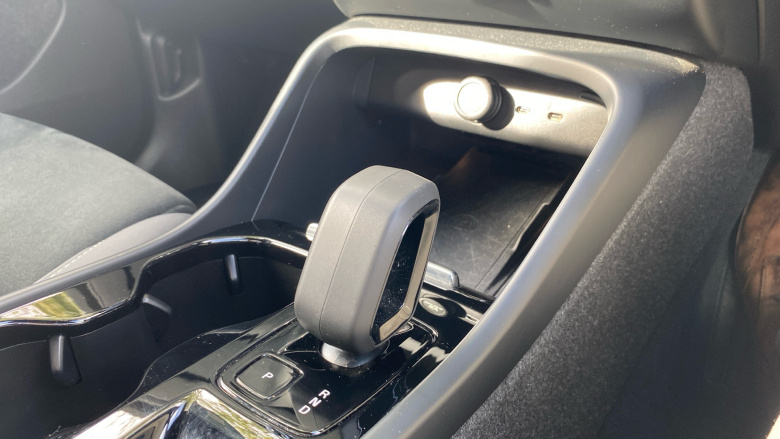 Volvo XC40 2.0 B4P Plus Dark 5dr Auto Petrol Estate